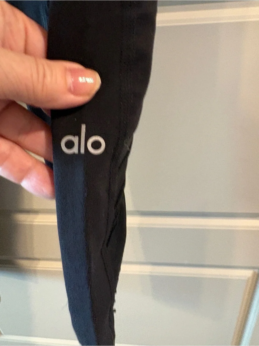 ALO Yoga Black High Rise Panel Leggings Size L